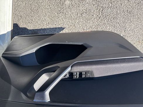 Used 2021 Volkswagen Tiguan S image 8