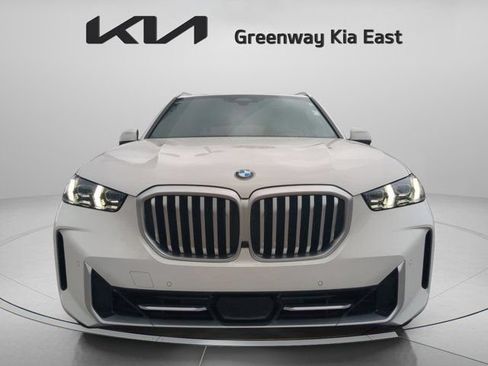 Used 2025 BMW X5 xDrive40i w/ Premium Package AWD/4WD image 12