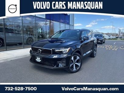 Used 2025 Volvo XC40 B5 Plus