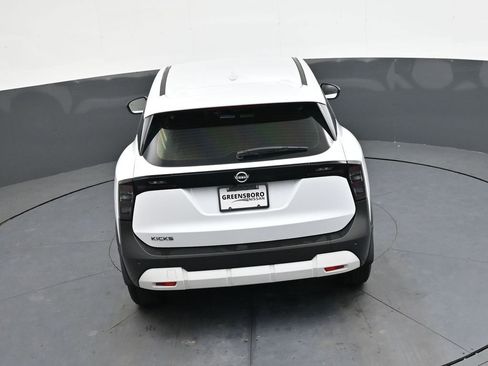 Used 2025 Nissan Kicks S image 26