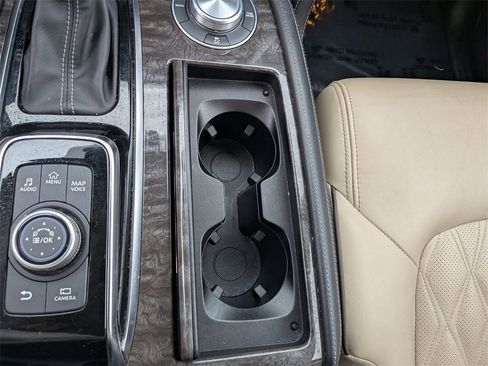 Used 2023 Nissan Armada Platinum w/ Cargo Package image 20