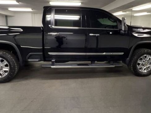 Certified 2024 Chevrolet Silverado 2500 High Country AWD/4WD image 9