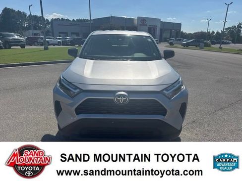 Used 2024 Toyota RAV4 LE FWD image 8