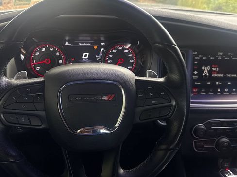 Used 2022 Dodge Charger R/T w/ Driver Convenience Group RWD image 23