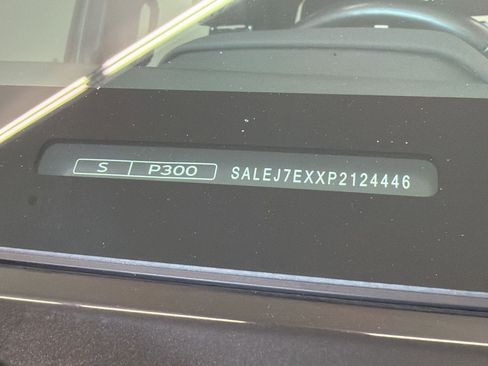Used 2023 Land Rover Defender 110 S AWD/4WD image 19