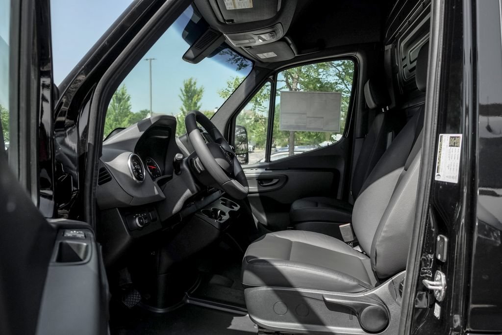 New 2026 Mercedes-Benz Sprinter 2500 image 12