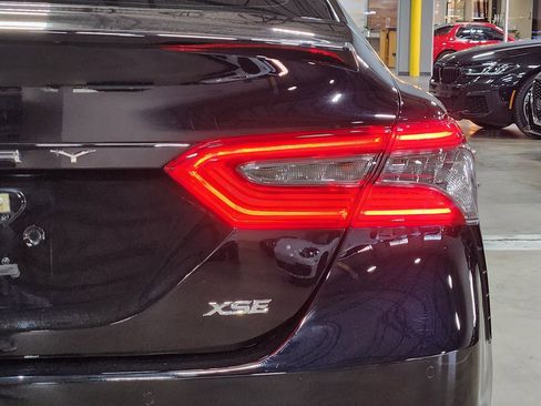 Used 2018 Toyota Camry XSE w/ Driver Assist Package image 22