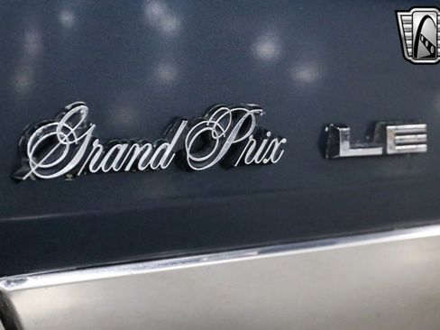 Used 1987 Pontiac Grand Prix LE image 9