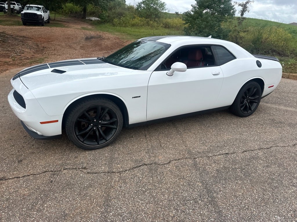 Certified 2016 Dodge Challenger R/T w/ Blacktop Package RWD image 5