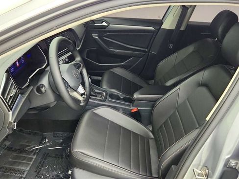 Used 2022 Volkswagen Jetta SE FWD image 18