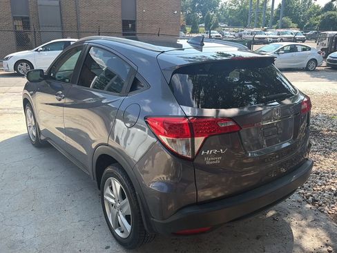 Used 2019 Honda HR-V EX image 3