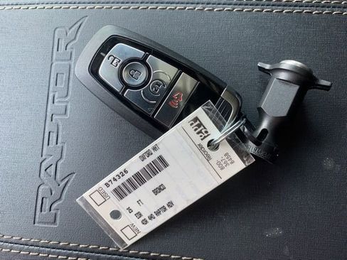 New 2025 Ford Bronco Raptor w/ Interior Carbon Fiber Pack image 38