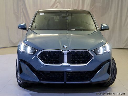 Used 2024 BMW X2 xDrive28i AWD/4WD image 5