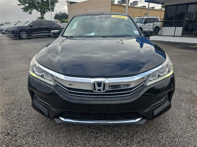 Used 2017 Honda Accord EX-L image 2
