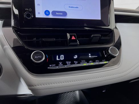 Certified 2023 Toyota Corolla SE image 16