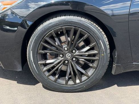 Used 2018 Nissan Maxima 3.5 SL FWD image 28