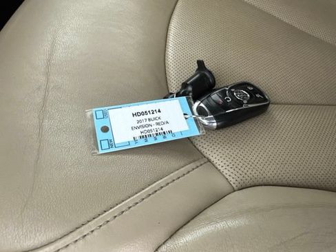Used 2017 Buick Envision Essence FWD image 32