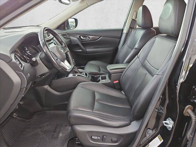 Used 2017 Nissan Rogue SL FWD image 15