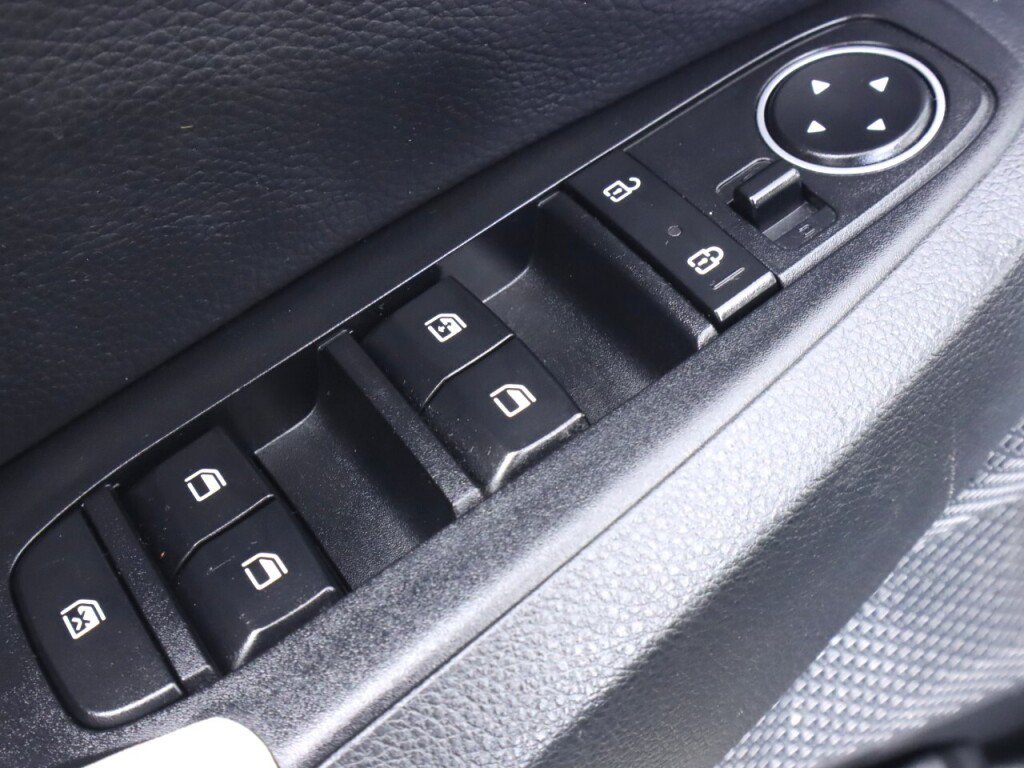 Used 2023 Kia Seltos SX w/ SX Sunroof Package AWD/4WD image 31