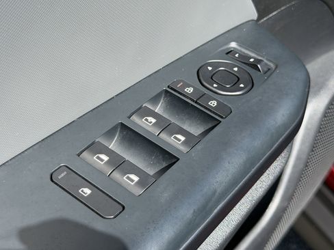 Used 2025 Kia K4 FWD image 14