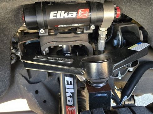 Used 2022 GMC Sierra 3500 Denali w/ Denali Ultimate Package image 23