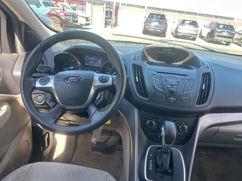 Used 2014 Ford Escape SE FWD image 10