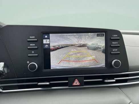 New 2026 Hyundai Elantra SEL Sport Premium FWD image 17