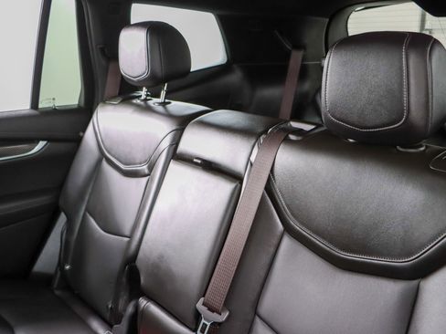 Used 2023 Cadillac XT6 Sport image 26