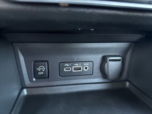 Used 2024 Nissan Sentra SV image 20