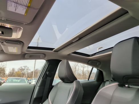 Used 2024 Toyota Prius XLE image 26