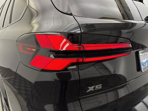 New 2026 BMW X5 M60i w/ Climate Comfort Package image 19