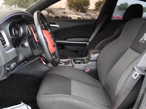 Used 2020 Dodge Charger Scat Pack RWD image 13