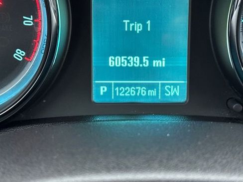 Used 2015 Buick Verano Base image 16