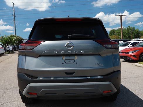 Used 2021 Nissan Rogue SL w/ Premium Package FWD image 4