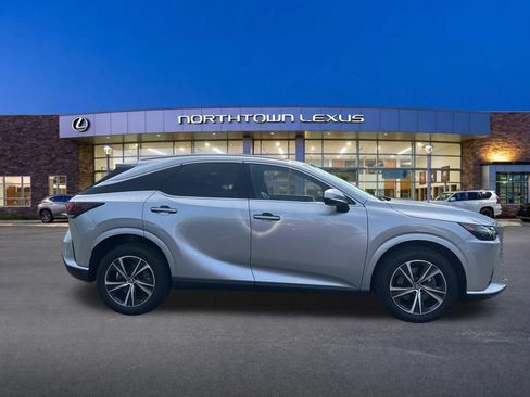 Used 2023 Lexus RX 350 Premium w/ Accessory Package AWD/4WD image 24