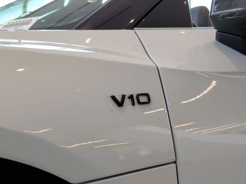 Used 2018 Audi R8 V10 plus AWD/4WD image 14
