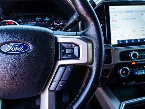 Used 2022 Ford F250 Lariat w/ Tremor Off-Road Package AWD/4WD image 15