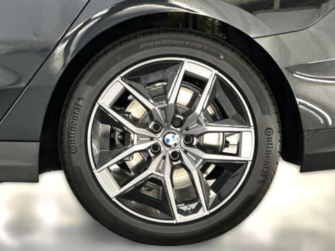 Used 2026 BMW 530i w/ Premium Package image 11