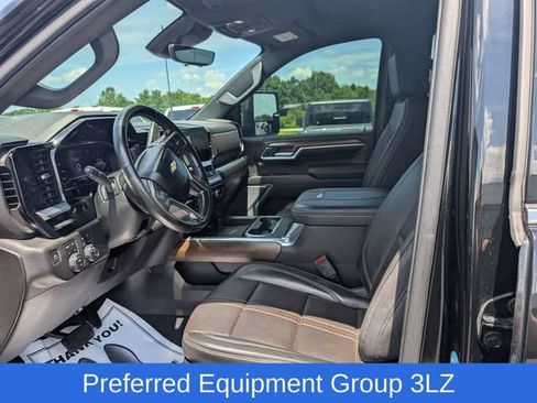 Used 2024 Chevrolet Silverado 2500 High Country w/ Technology Package AWD/4WD image 14