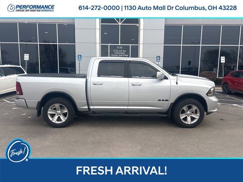 Used 2016 RAM 1500 Sport image 3