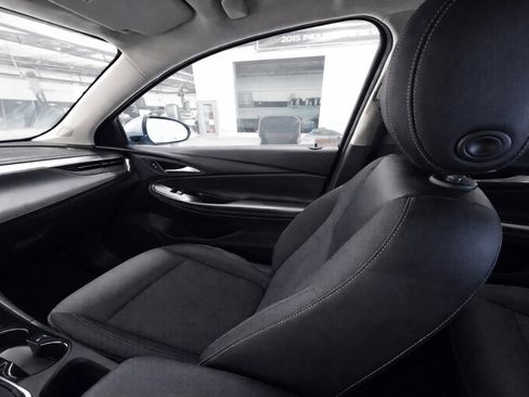 Used 2025 Buick Encore GX Preferred FWD image 10