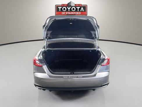 Used 2026 Toyota Camry SE w/ Convenience Package FWD image 25