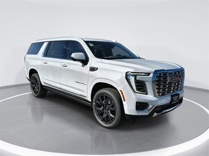 New 2026 GMC Yukon XL Denali w/ Sun & Power Step Package