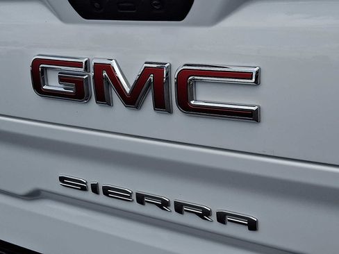 Used 2021 GMC Sierra 1500 Elevation w/ X31 Off-Road Package AWD/4WD image 28