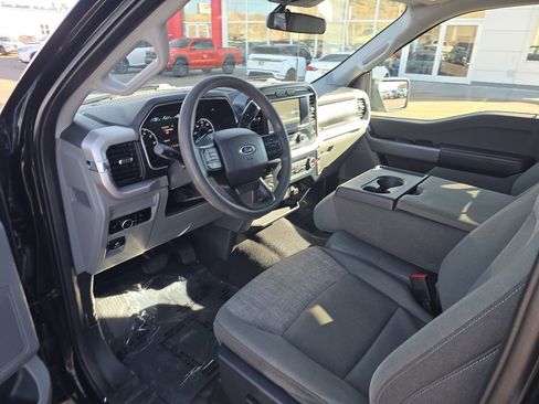 Used 2023 Ford F150 XLT w/ Trailer Tow Package AWD/4WD image 12