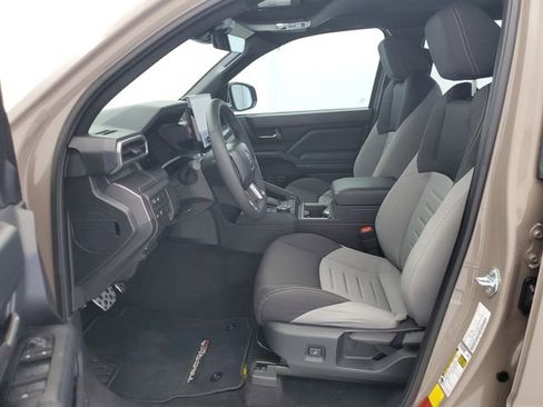 Used 2026 Toyota Tacoma TRD Sport RWD image 17