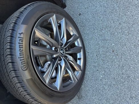 Certified 2025 Acura ADX A-Spec image 12