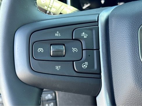 New 2026 GMC Sierra 2500 SLT w/ SLT Premium Package image 16