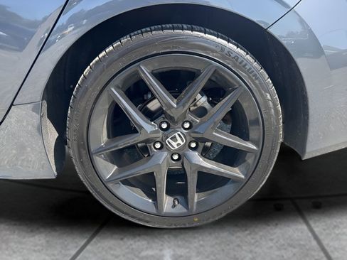 Used 2024 Honda Civic Sport Touring image 29
