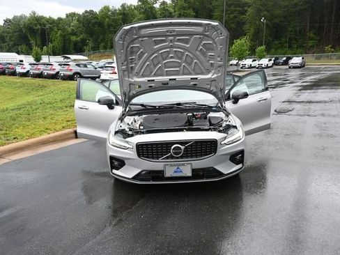 Used 2024 Volvo S60 B5 Core w/ Climate Package FWD image 41